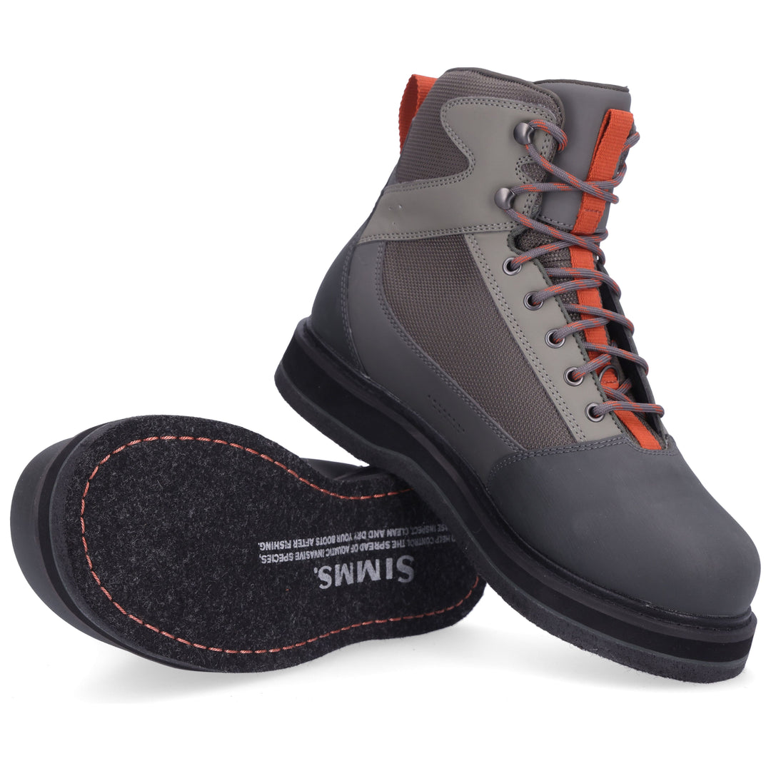 Simms Tributary Boot Felt Sole Basalt 29