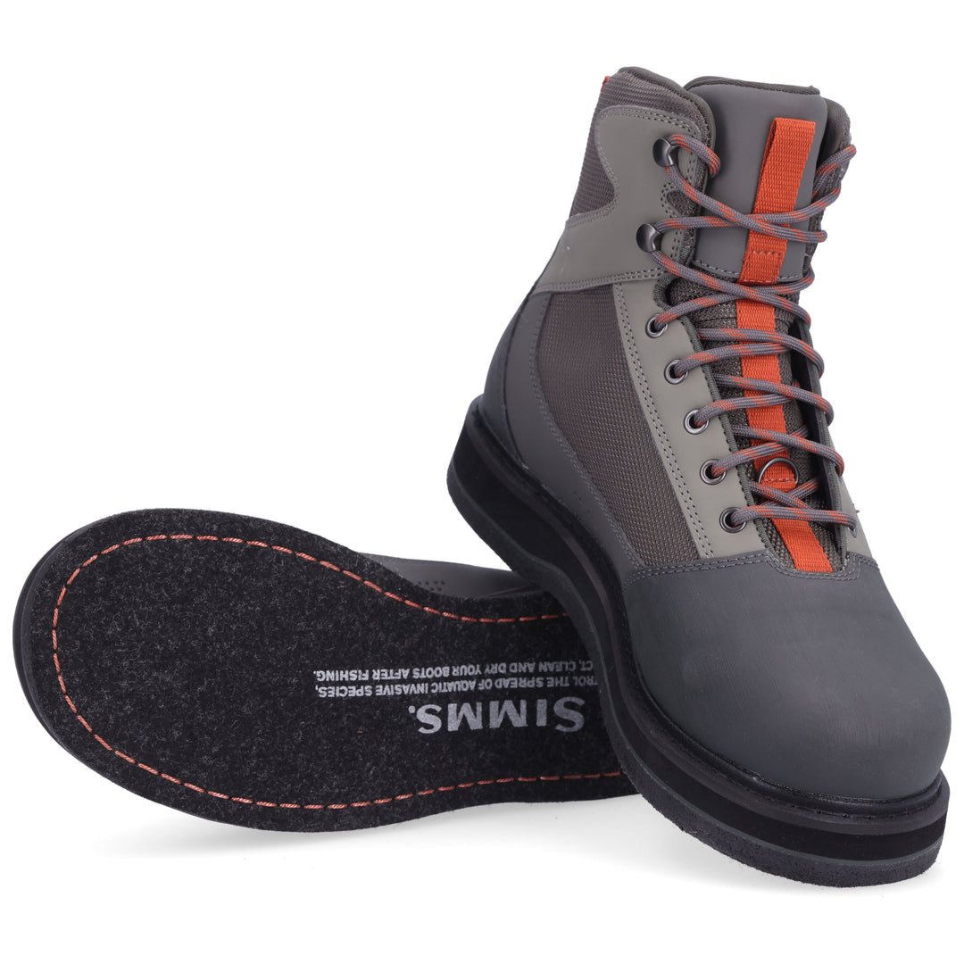 Simms Tributary Boot Felt Sole Basalt 31