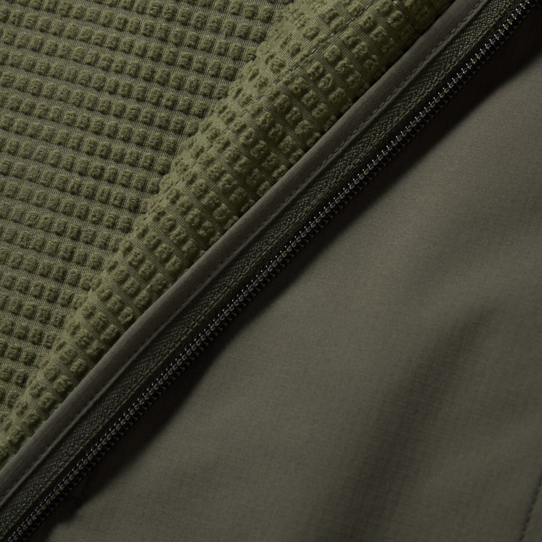 Duck Camp Men's Lightweight Grid Tech Fleece 1/2 Zip Moss/Raven Image 03