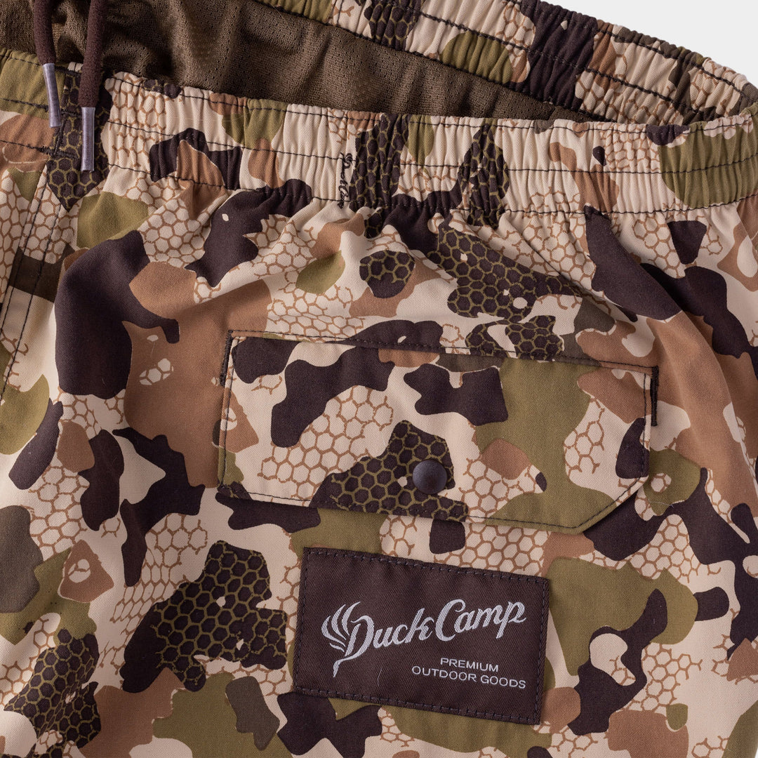 Duck Camp Men's Scout Shorts 5" Wetland Image 04