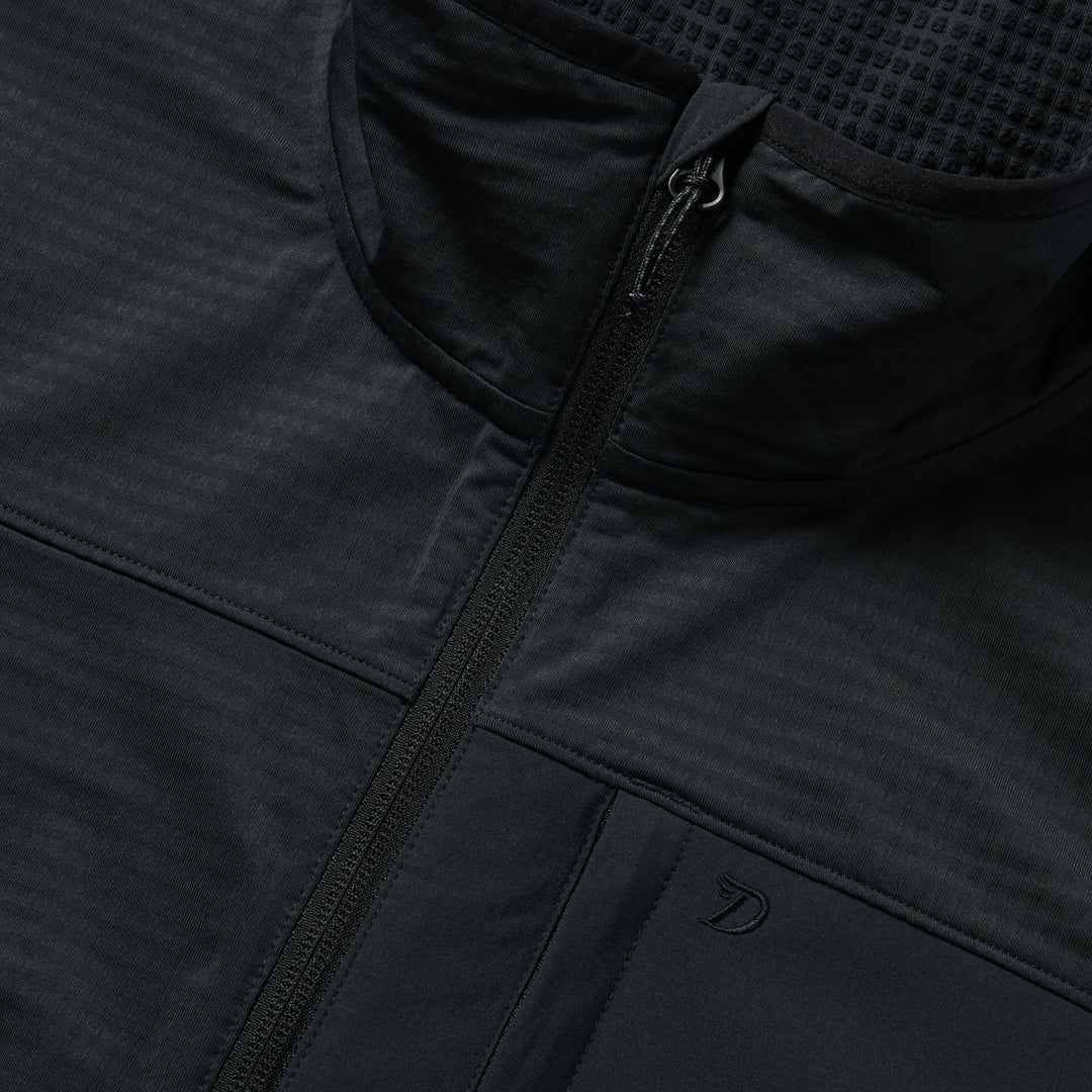 Duck Camp Men's Lightweight Grid Tech Vest Black Image 04