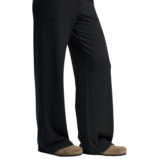 Free Fly Women's Bamboo Lightweight Fleece Wide Leg Pant Heather Black Image 02