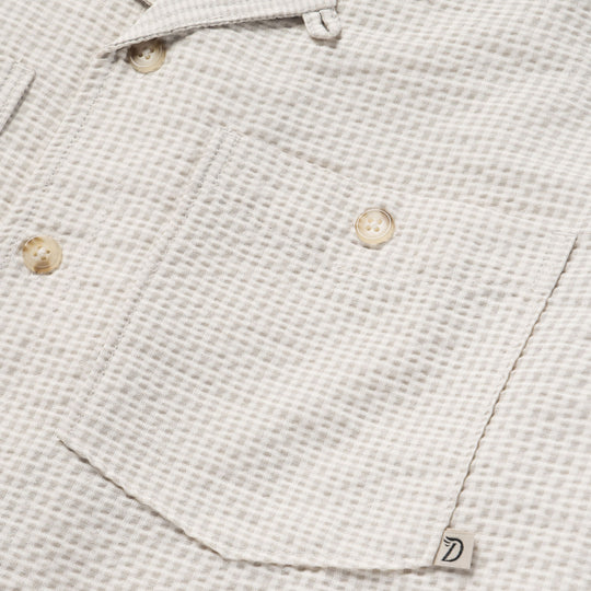 Duck Camp Men's Coastal Seersucker Shirt Short Sleeve Birch Image 03