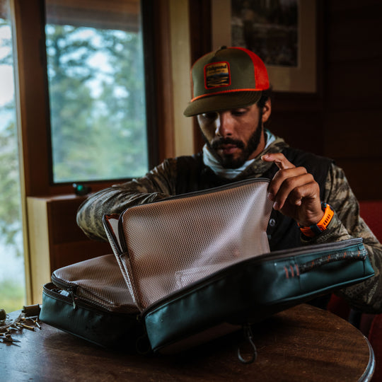 Fishpond Backwater Fly Tying Kit Image 12