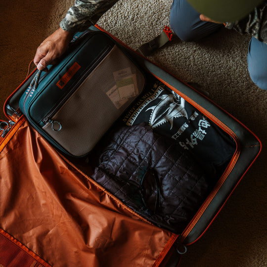 Fishpond Backwater Fly Tying Kit Image 14