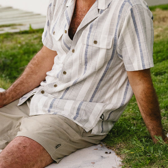 Howler Brothers Horizon Tech Shorts  6" Driftwood Image 09