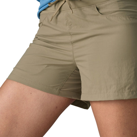 Patagonia Women's Sandy Cay Shorts - 4 in. Seabird Grey