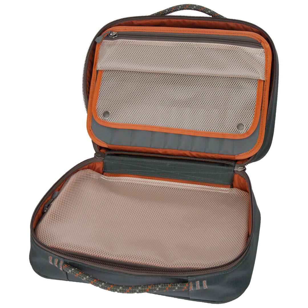 Fishpond Backwater Fly Tying Kit Image 04