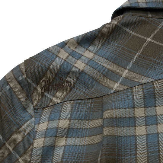 Howler Brothers Harker's Flannel Kempton Plaid : Beluga Image 05