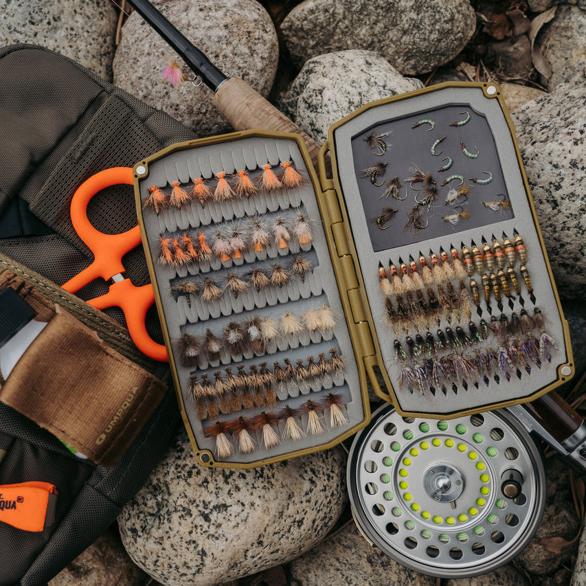 Umpqua UPG Foam Weekender Mini Olive Image 05